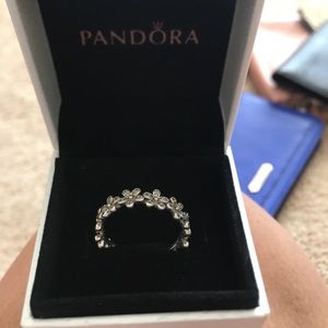 Pandora Daisy band brand new size 58